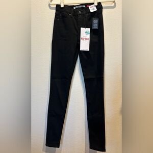 Celebrity Pink Black Mid-Rise Skinny Jeans